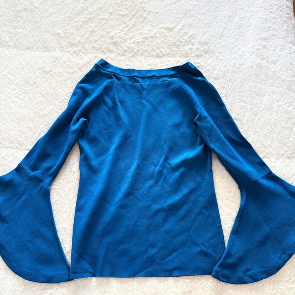 INC International Concepts Blue Bell Sleeve Top | Size M - Picture 3 of 4
